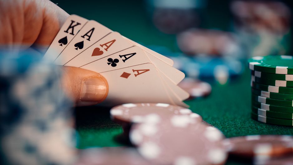 Strategi Dasar Texas Hold’em Poker untuk Pemula
